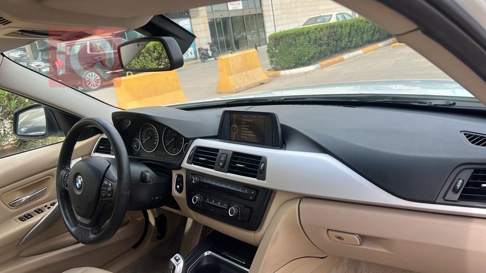 بي ام دبليو الفئة 3